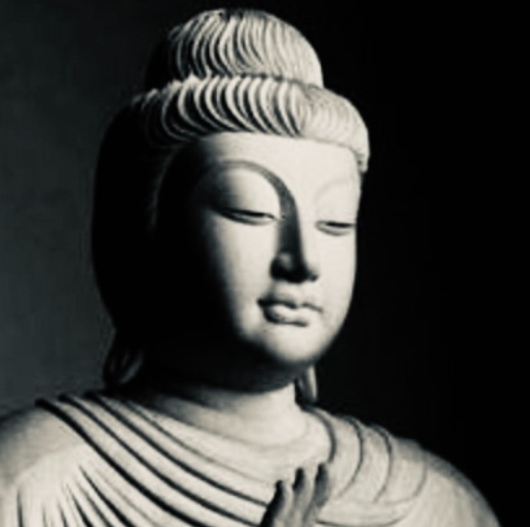 畑から出てきた仏様です、何故ここにあつたかわかりません。 畑から出てきた仏様です、何故ここにあつたかわかりません。